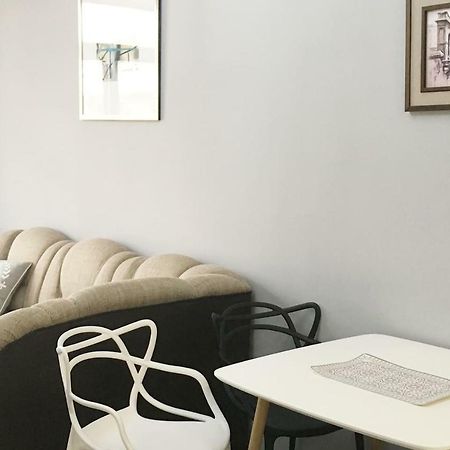 Sunny Apartment Ortachala Tbilisi Luaran gambar