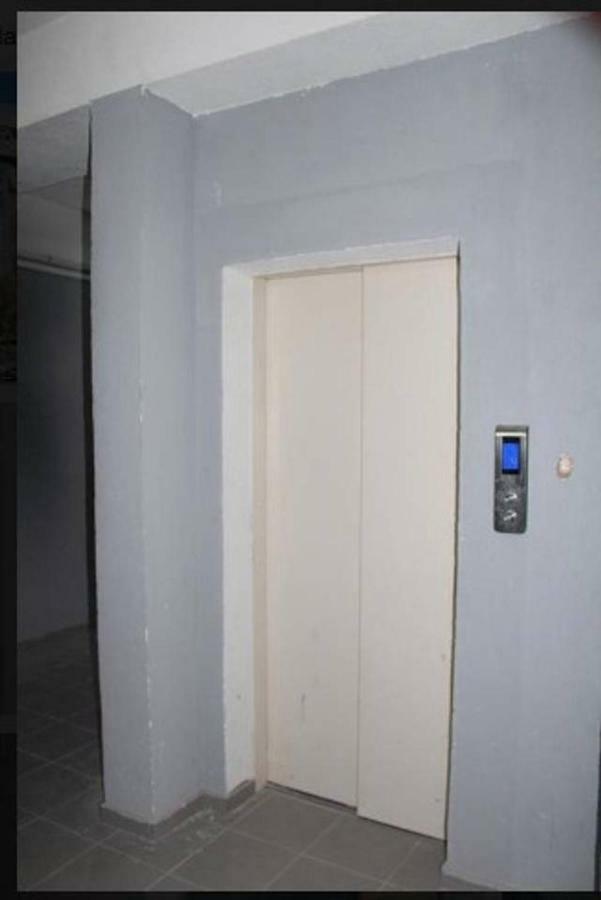 Sunny Apartment Ortachala Tbilisi Luaran gambar