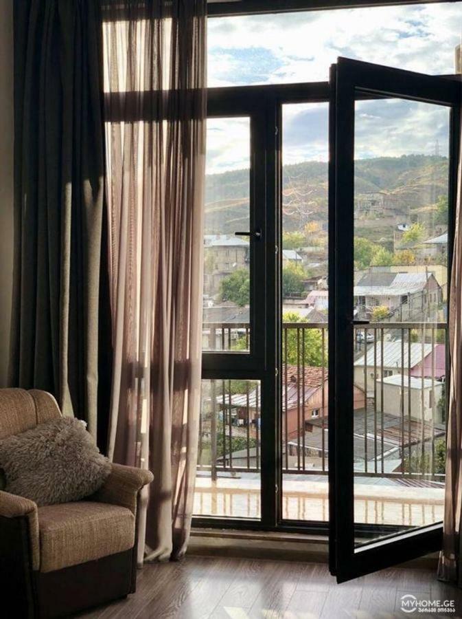 Sunny Apartment Ortachala Tbilisi Luaran gambar